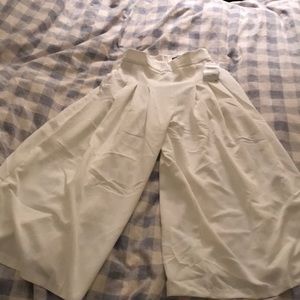 White wide leg pants by Zara